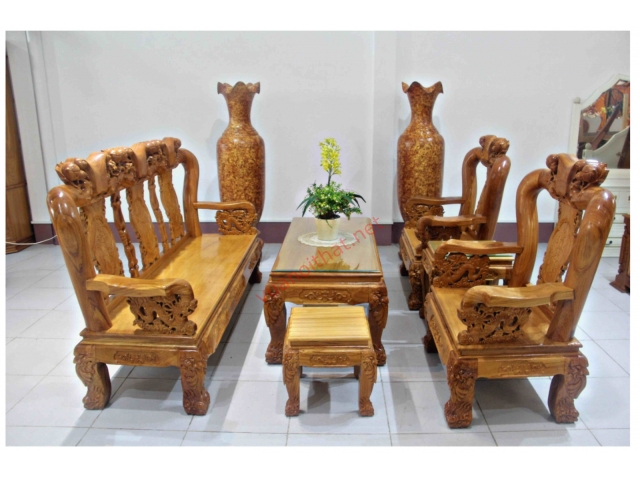 LÀM SAO ĐỂ PHÂN BIỆT CÁC LOẠI GỖ TỰ NHIÊN KHI CHỌN MUA NỘI THẤT GỖ ?